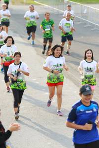 BIB: 
                            <button type="button" onclick="openModal(3553325)" class="btn btn-primary btn-sm float-right btn-popup" data-toggle="modal" data-target=".modal-high-quality">
                        <i class="fas fa-shopping-cart"></i> Add to Cart
                    </button>
                                            <button type="button" onclick="isThisMe(3553325, true)" class="btn btn-success btn-sm float-right btn-popup btn-isme hidden" data-toggle="tooltip" data-placement="bottom" title="นี่คือรูปของคุณใช่ไหม คลิกที่นี่เพื่อเอาเข้าอัลบั้ม">
                        <i class="fas fa-plus"></i> Add to album
                    </button>
                    <button type="button" onclick="isThisMe(3553325, false)" class="btn btn-warning btn-sm float-right btn-popup btn-isnotme hidden">
                        <i class="fas fa-ban"></i> Remove from album
                    </button>